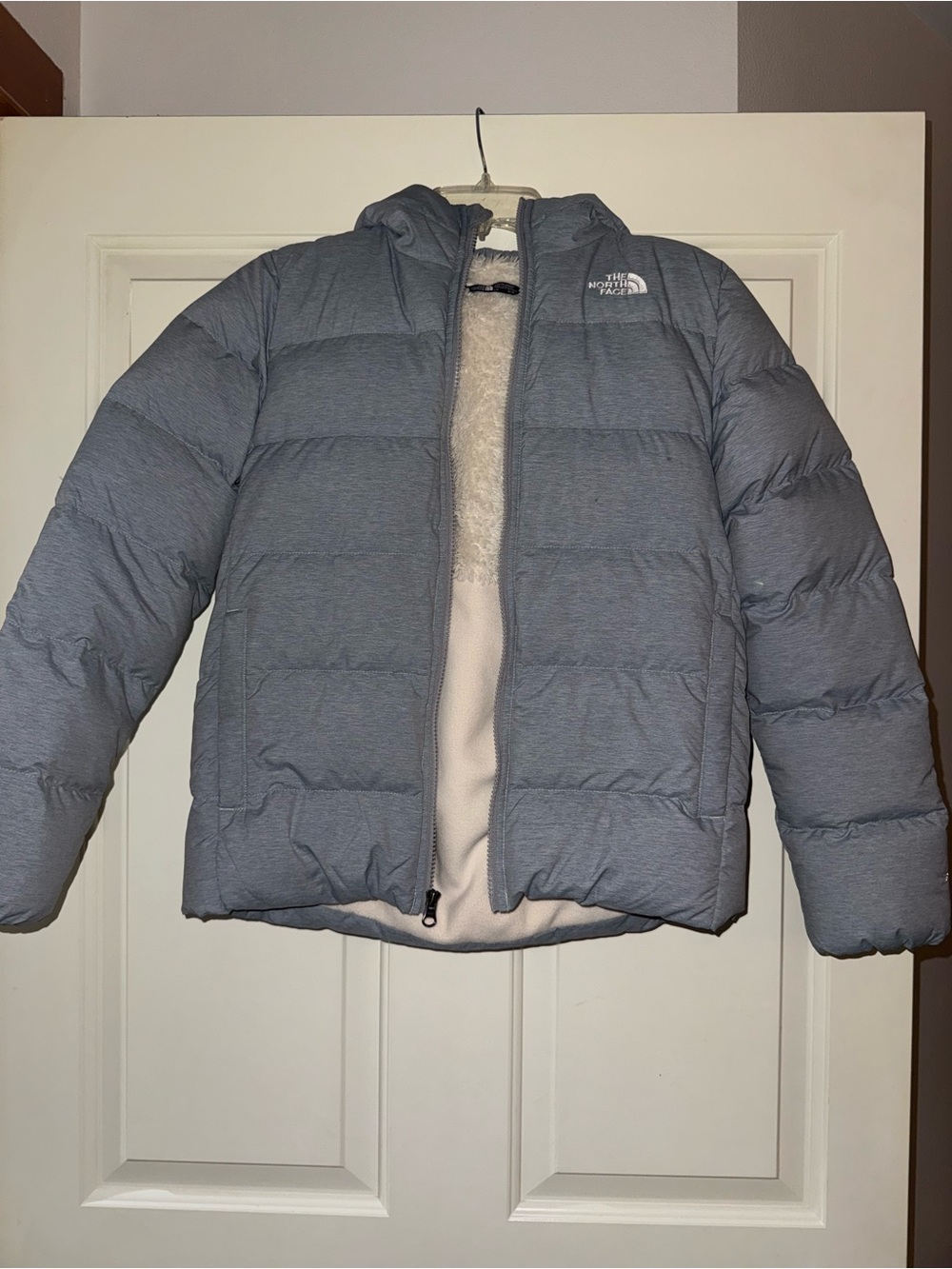 The North Face Kids' Puffy Hooded Jacket in Heather Gray